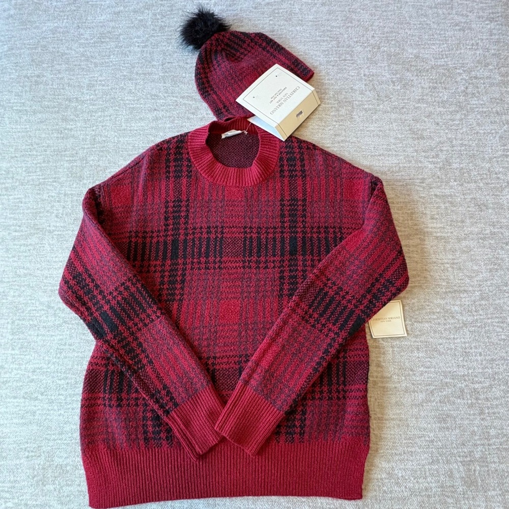 Christian Siriano Red Black Plaid Crew Neck Long Sleeve Knit Sweater‎ Beanie Set
